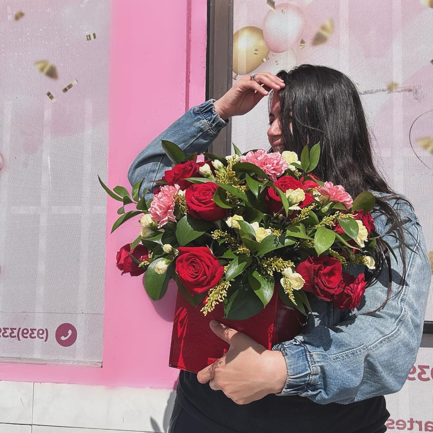 Minerva flower box